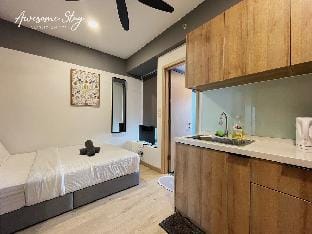 Cozy Studio@Klcc View Pool@Colony@Infinitum Vacation rental in Federal Territory of Kuala Lumpur