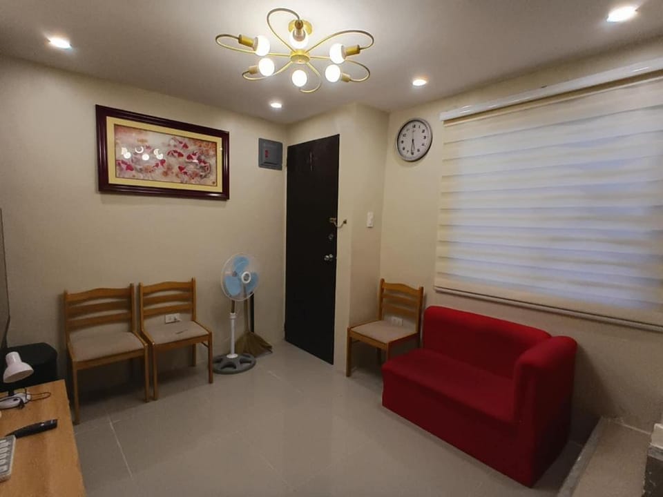 Le Château de Zambales Apartment in Subic