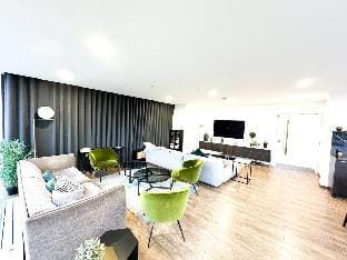 Optimal Luxury Stay - Bracknell Apartment in Bracknell