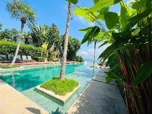 Luxury pool villa Pranburi is nearby the ocean. Vacation rental in Prachuap Khiri Khan, Thailand