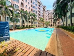 Two BR Fast Wi-Fi Apartment in Newport@ NAIA T3 Apartment in Pasay