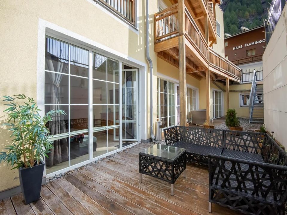 Bright Apartment near Solden Hotel in Soelden