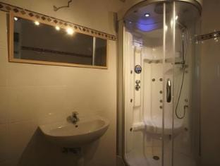 Rustic Estate with Sauna Vacation rental in Wallonia, Belgium