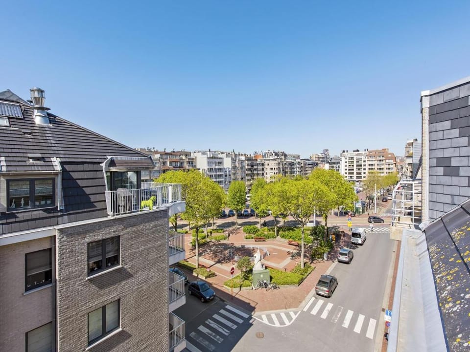 Nice duplex located in the market square Apartment in Flanders