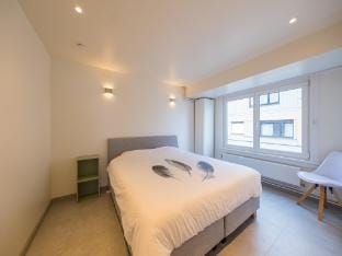 Apartment with frontal sea view Apartment in Middelkerke