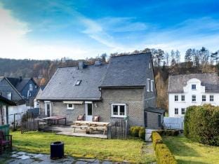 Geraumiges Ferienhaus bei Winterberg Vacation rental in Winterberg