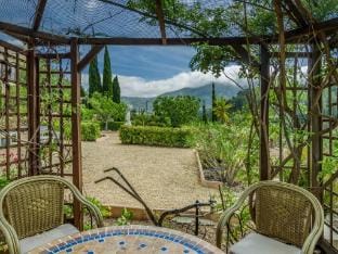 Nice villa in Comunidad Valenciana w/  Villa in Marina Alta