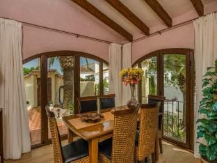 Nice villa in Comunidad Valenciana w/  Villa in Marina Alta