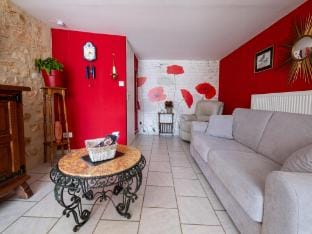 Charming holiday home with swimming pool Vacation rental in Occitanie