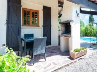 Villa in Taradeau near Vineyards  Beaches Vacation rental in Lorgues