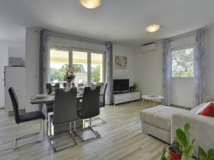 Villa in Marcana with Pool and Adriatic Views Villa in Istria County
