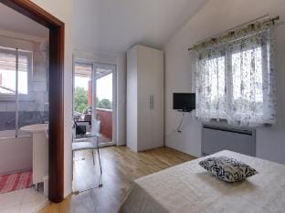 Villa in Bratulici with Pool near Beach Villa in Istria County