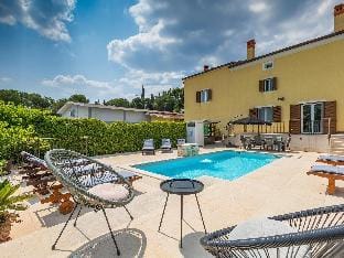 Holiday Home in Rovinjsko with Pool Vacation rental in Rovinj