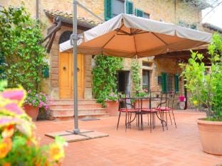 Belvilla by OYO Farmhouse in Montaione Vacation rental in Tuscany