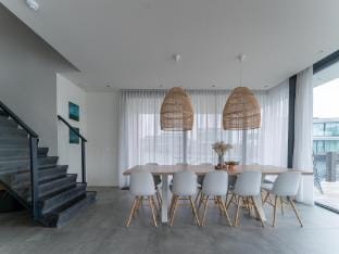 Waterfront holiday home in Arnemuiden Vacation rental in Zeeland, Netherlands
