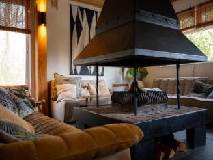 Holiday Home in Forest with Whirlpool Vacation rental in Zeewolde