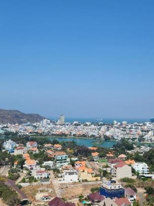 Căn hộ Oasky- siêu rộng - sát biển view biển và TP Apartment in Vung Tau