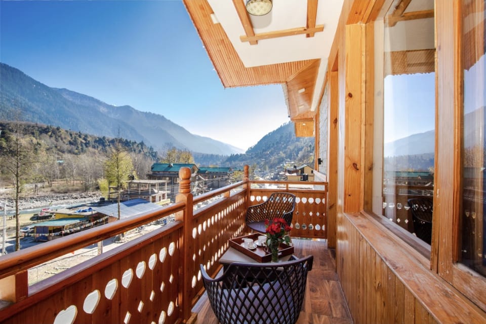 Hotel Polaris River View Manali Hotel in Himachal Pradesh