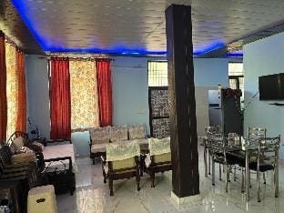 BnBBuddy Mountain View Manor @ Sainj valley Villa in Himachal Pradesh