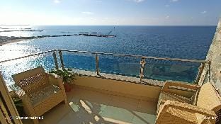 Sidi Beshr Luxury & Fabulous Sea View Apartment in Alexandria