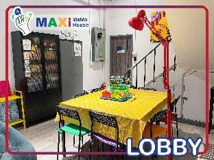 MAXi MaMa House Apartment in Bangkok