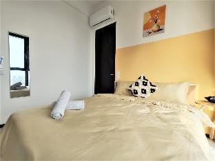 Cityscape Suite @ Urban Suites by SuperStay Vacation rental in George Town