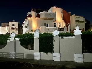 Apt with private pool and garden Apartment in Hurghada