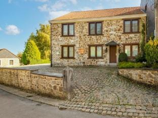 Stunning holiday home in Theux Vacation rental in Wallonia, Belgium