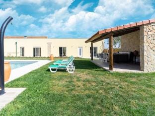Holiday Home in Netos with Pool and Sauna Vacation rental in Coimbra District, Portugal