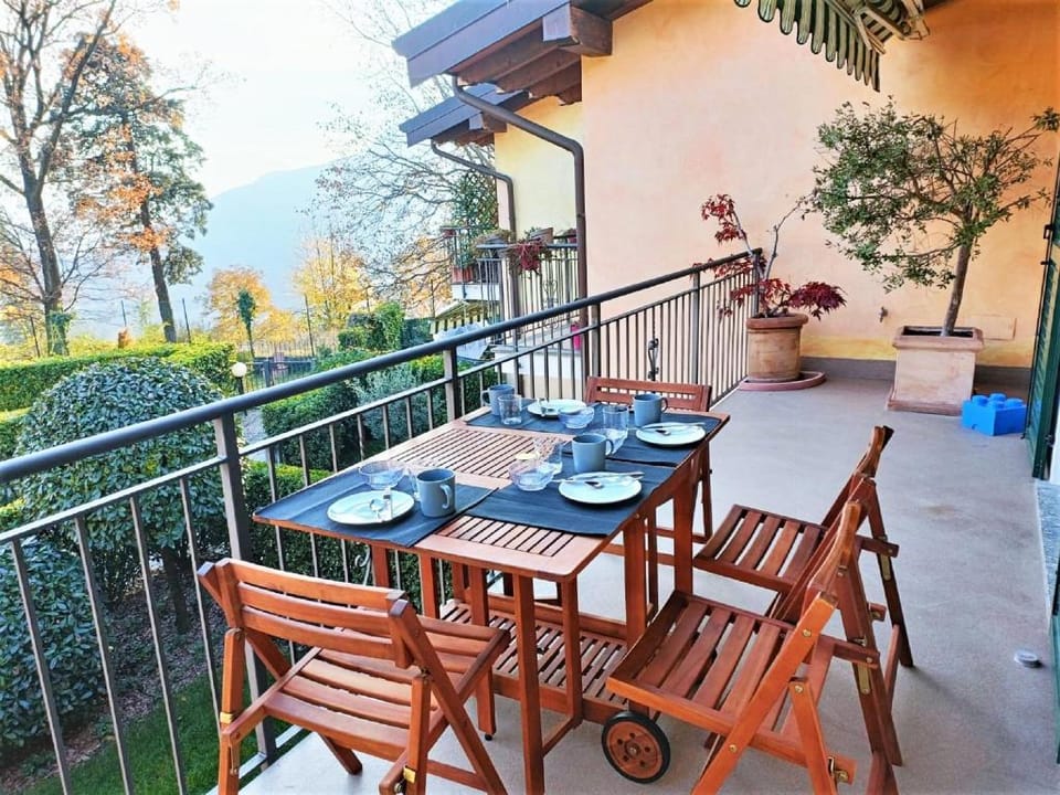 Apartment in Bosco with Scenic Terrace Apartment in Canton of Ticino