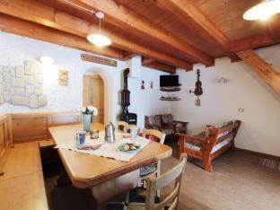 Hut in Trentino with Dolomites View Vacation rental in Trentino-South Tyrol