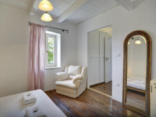 Holiday Home Svetvincenat with Pool Vacation rental in Istria County