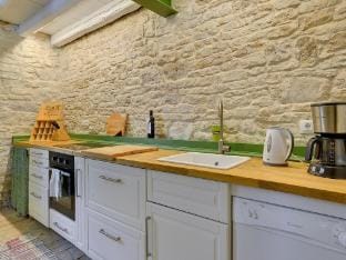 Holiday Home Svetvincenat with Pool Vacation rental in Istria County