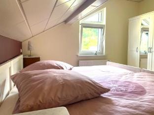 Junkerath Romantic Garden Stay Apartment in Vulkaneifel