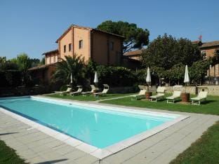 Apartment near Lake Trasimeno with Pool Vacation rental in Umbria