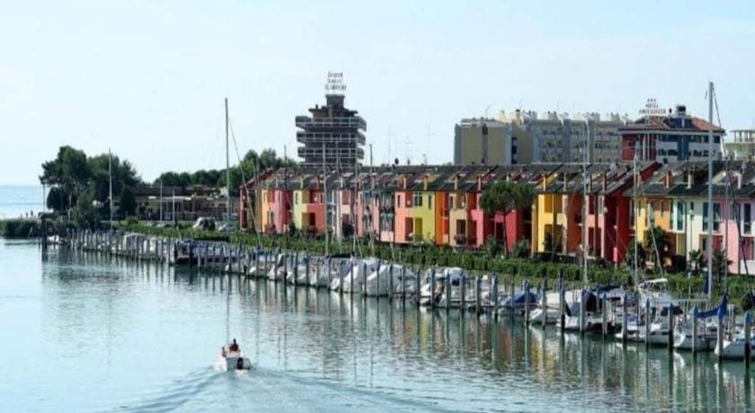 Apartment in Caorle near Spiaggia Tartaruga Apartment in Porto Santa Margherita