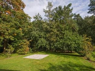 Stylish Stay with Garden View Vacation rental in Overijssel (province)