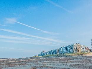 Spring 0105 with central location Apartment in Koksijde