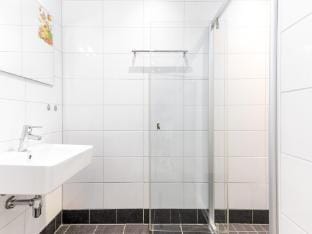 Luxusbungalow im Campingpark Vacation rental in Luxembourg