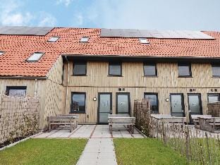 Frisian Country Villa with E-Bikes Vacation rental in Friesland, Netherlands