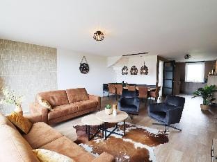 Frisian Country Villa with E-Bikes Vacation rental in Friesland, Netherlands