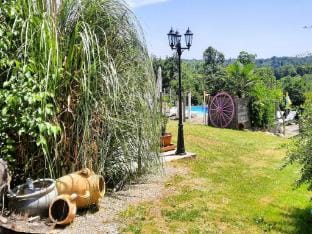 Holiday Home in Haute-Vienne near Nature Park Vacation rental in Nouvelle-Aquitaine