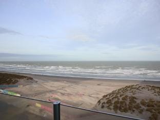 Coastal Comfort by the Sea Apartment in Koksijde