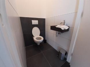 Villa in Friesland with Boat Rental Vacation rental in Friesland, Netherlands