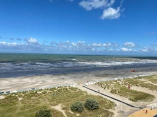 Nieuwpoort Beach Retreat Apartment in Koksijde