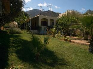 Holiday Home in Bali with Beach Access Apartment in Crete