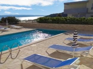 Holiday Home Makarska near Biokovo Mountains Apartment in Makarska