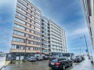 Apartment with 2 bedrooms and sea view Apartment in Middelkerke