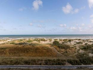 Stylish apartment with balcony, sea views Apartment in Koksijde