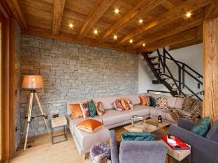 Chalet in Les Deux Alpes with Hot Tub Vacation rental in Les Deux Alpes